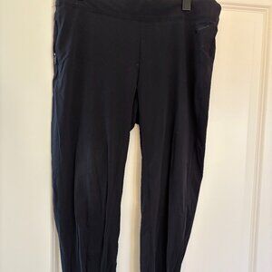 Nike Dri-fit Light Weight Joggers - small